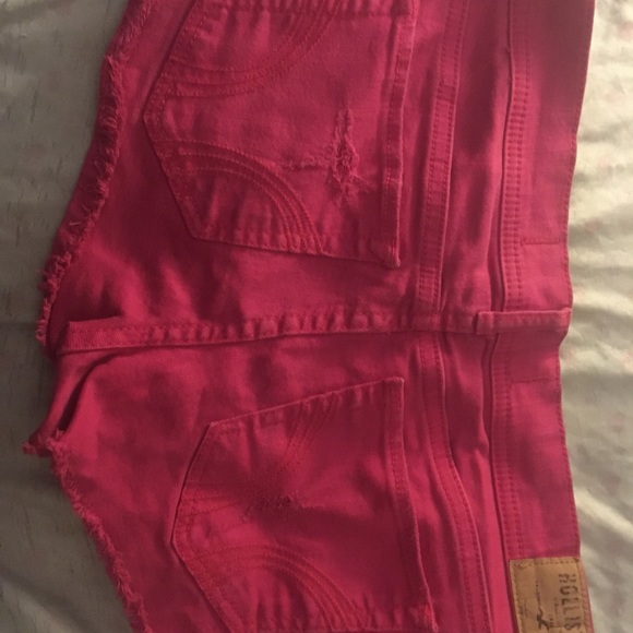 Shorts by Hollister size 9 - Picture 3 of 3